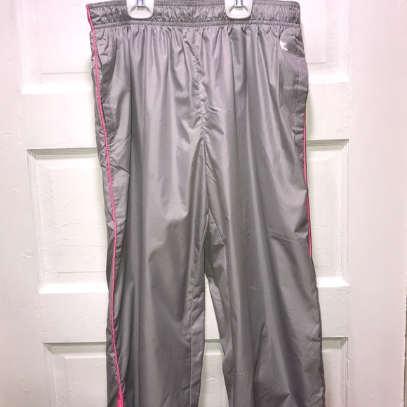 Danskin Now Pants - NWOT DANSKIN Athletic Pants SIZE M (8-10)